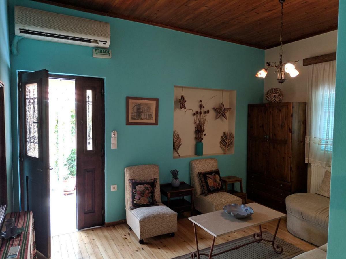 Helena'S Rooms Kassiopi Exteriör bild